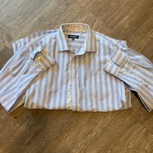 Women’s button up shirt size M